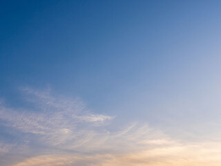 2月の夕暮れの空と雲05