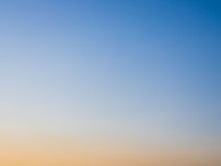 2月の夕暮れの空と雲08