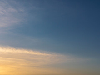 2月の夕暮れの空と雲17