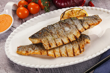 Grilled seabass fillet with lemon