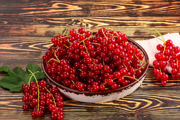 Ripe and juicy red currants berry