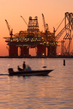 Offshore platform under construction in Texas