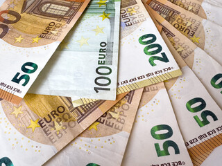 Euro, europejskie banknoty,  europejska waluta, gotówka. Euro, European banknotes, European currency, cash.
