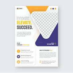 Obraz premium Minimalist Corporate Business Flyer Template 