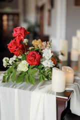 beautiful flower arrangement. Wedding Banquet or gala dinner. 