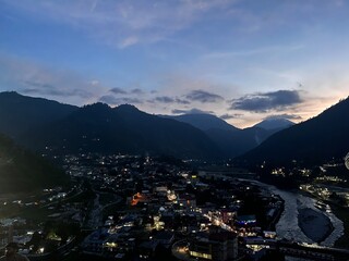 Fototapeta premium view of the city from the mountain