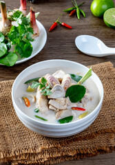 Tom Kha Gai (Thai Chicken Coconut Soup)