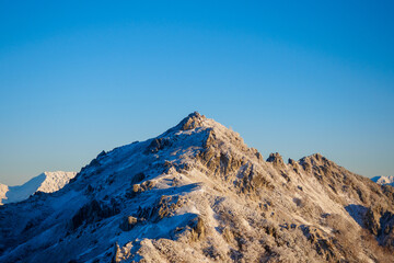 燕岳山頂と青空[長野県]