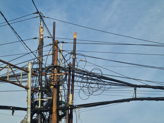 Messy power wires installation, complicated electric power wires and bad management.