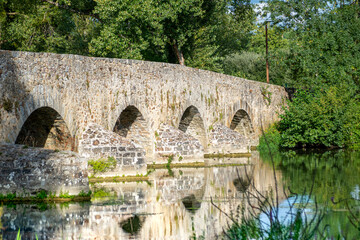 Obraz premium Un pont romain en pierre