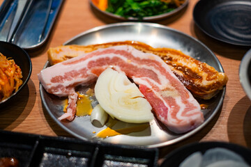 ムギョプサルの肉