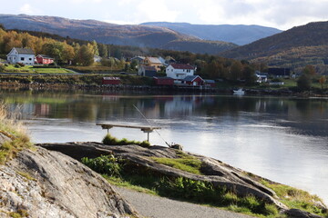 Obraz premium Fishing on a sunny autumn day 