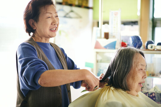 日本の美容師