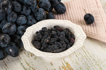 Dry ripe sweet blue raisin