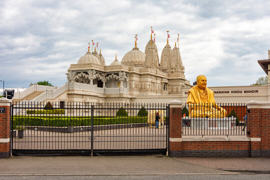 BAPS Shri Swaminarayan Mandir (Neasden Temple) - Hindu temple in London, UK