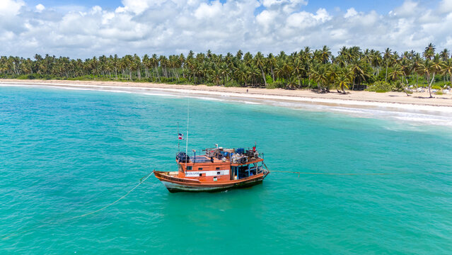 Playa Arroyo Salado, Cabrera, Provincia Maria Trinidad S&aacute;nchez, Rep&uacute;blica Dominicana.