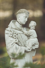 Fototapeta premium Saint Anthony Patron Saint Catholic Religious Statue