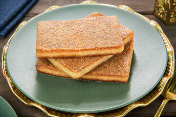 Arabic cuisine; Traditional Arabic dessert 
