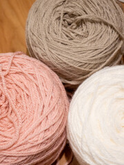 Acrylic yarn to hand work. Włóczka akrylowa do robótek ręcznych i rękodzieła.
