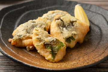 鶏肉のシソ巻き竜田揚げ