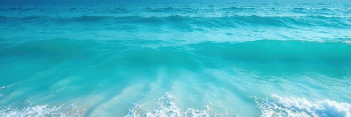Obraz premium Calm ocean sea blue turquoise water with foam and gentle waves, water, waves, gentle