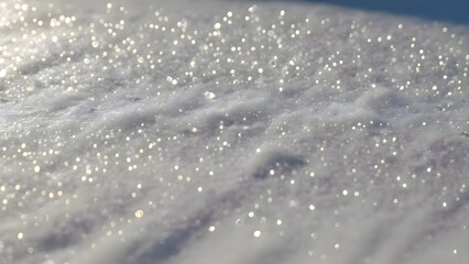 Obraz premium Beautiful frosty snowflakes landing on snowy ground. 