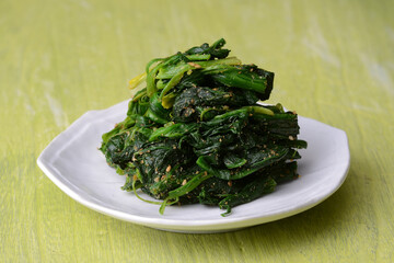 ほうれん草の胡麻和え