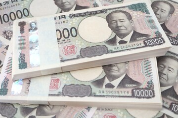 たくさんの一万円札　札束もある