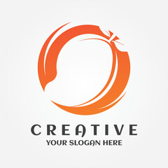 Mango fruit icon vector with circle design template. Mango juicy logotype in flat style. Mango and Healthy Fruit design modern style. Orange mango juice nutrition. Vector illustration