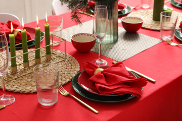 Stylish table setting for Christmas dinner