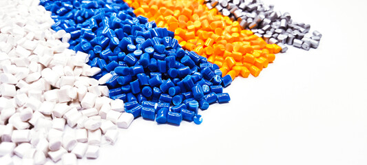 colorful masterbatch granules, masterbatch color combination, polymer carries pigment poured into...
