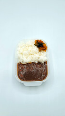 シンプルなカレーライス弁当・子供用ランチボックス／Simple curry rice bento/kids' lunch box／심플한 카레라이스 도시락・어린이용 런치 박스