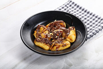 Sweet fried banana withchocolate