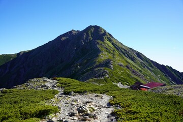 南アルプス　北岳と山小屋