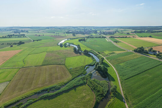 Ausblick auf das Tal der W&ouml;rnitz in Mittelfranken rund um Gerolfingen und Aufkirchen