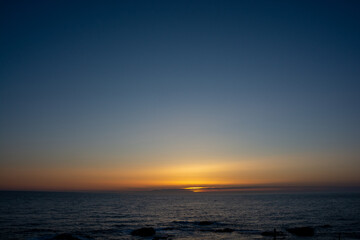 美しい海の夕暮れ
