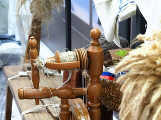 production  threads for fabric from plant fibers of industrial hemp