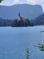 KIrche auf Insel Ble