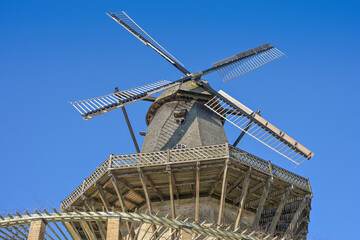 Historische Mühle, Schloßpark Sanssouci, Potsdam, Brandenburg, Deutschland © Frank