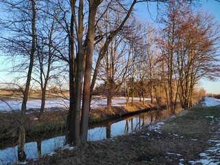 Winterliche Abendstimmung im Spreewald