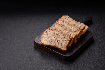 Brown bread with grains and seeds