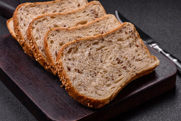 Brown bread with grains and seeds