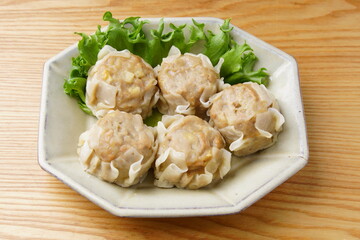 ジューシーな肉焼売