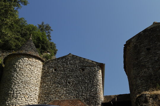 CASTILLO DE MONFORT. FRANCIA. EUROPA. 