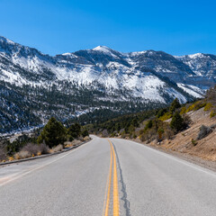 Fototapeta premium Snowy Mountains
