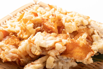 魚肉練り製品（にんじん　ごぼう　いわし　たら）