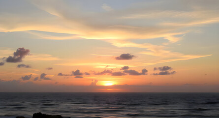 Obraz premium Abstract sunrise sky and ocean nature background