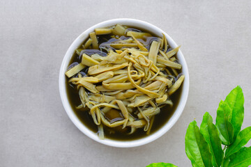 Bamboo shoot in tiliacora triandra juice