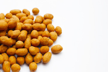 Coconut cream coated peanuts snack