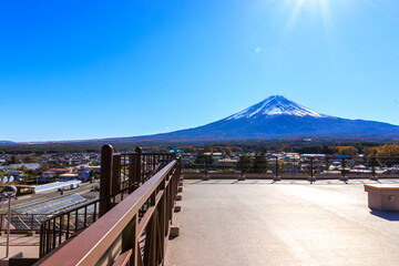富士河口湖町の展望台から見る綺麗な富士山